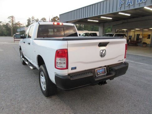 Used 2022 RAM 3500 Tradesman AWD/4WD image 3