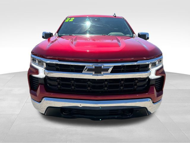 Used 2022 Chevrolet Silverado 1500 LT AWD/4WD image 2