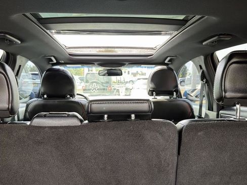 Used 2019 Ford Edge ST w/ Equipment Group 401A AWD/4WD image 12