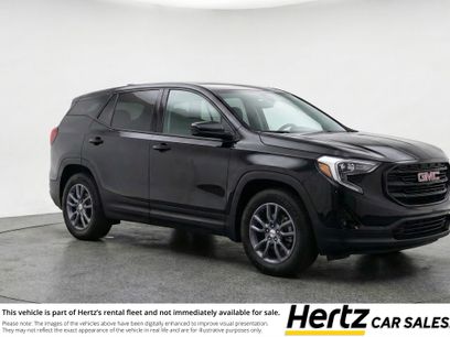 Used 2024 GMC Terrain SLT