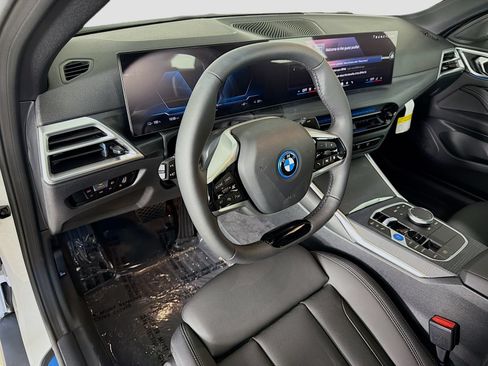 New 2026 BMW i4 eDrive40 w/ Parking Assistance Package RWD image 9