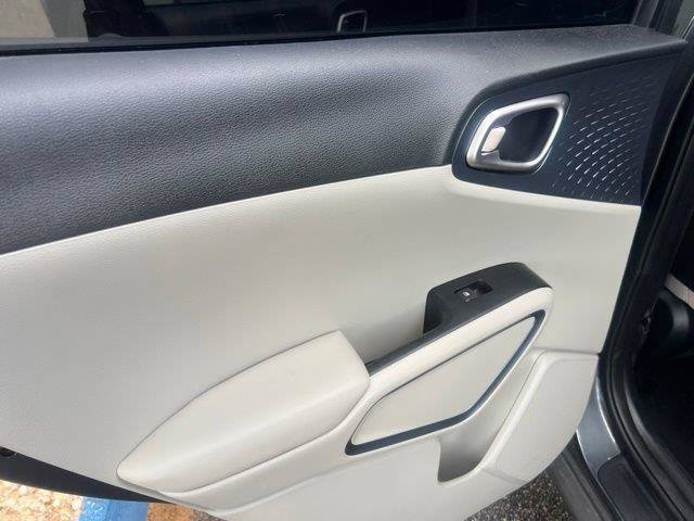 Used 2024 Kia Soul EX FWD image 21