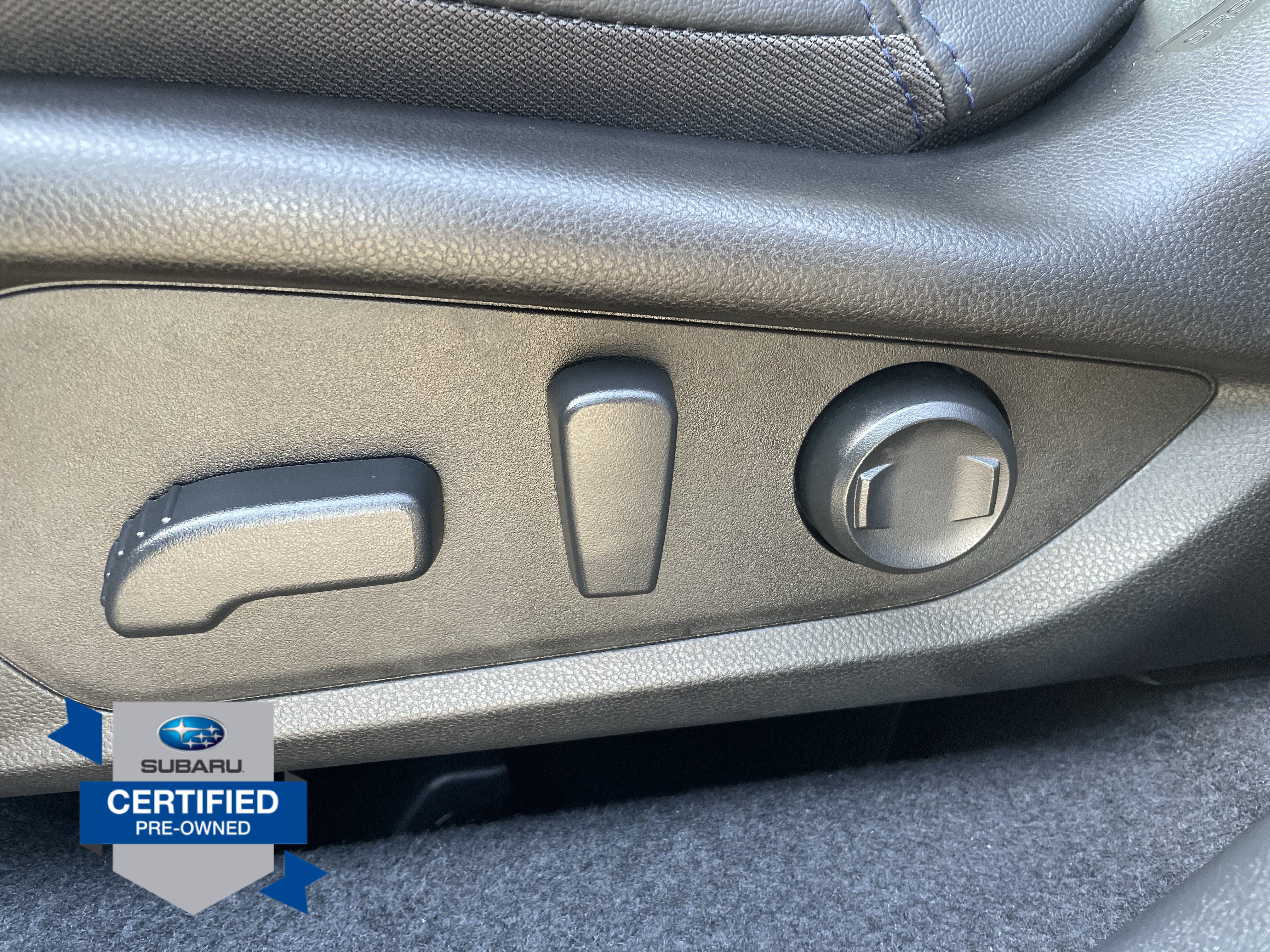 Certified 2025 Subaru Forester Limited AWD/4WD image 18