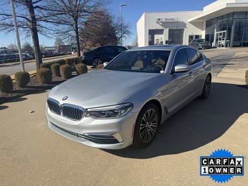 Used 2018 BMW 530e xDrive image 1