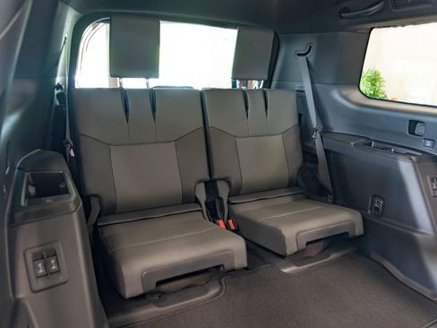 New 2026 Lexus GX 550 AWD/4WD image 18