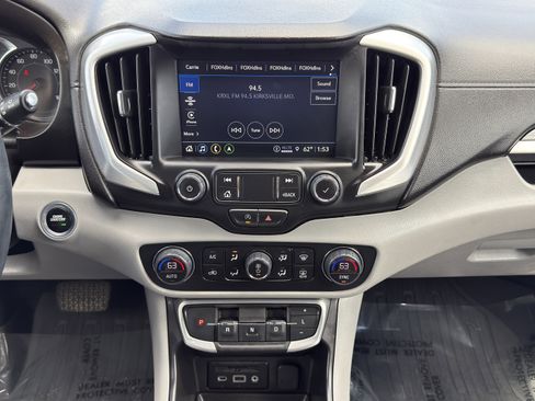 Used 2024 GMC Terrain SLT w/ Infotainment Package II AWD/4WD image 35