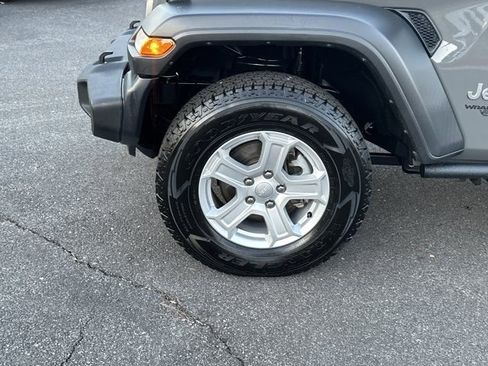 Used 2020 Jeep Wrangler Unlimited Sport S image 15