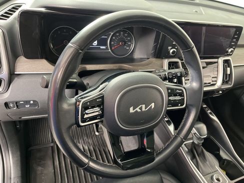 Used 2023 Kia Sorento X-Line EX image 30