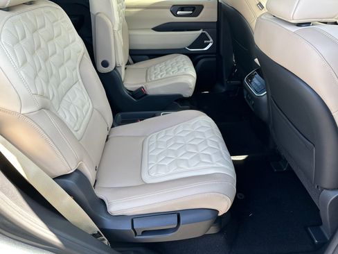 New 2026 Nissan Armada Platinum Reserve image 16