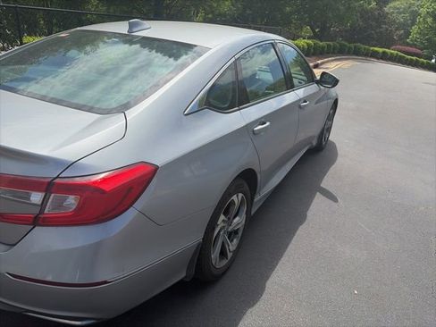 Used 2018 Honda Accord EX-L image 5