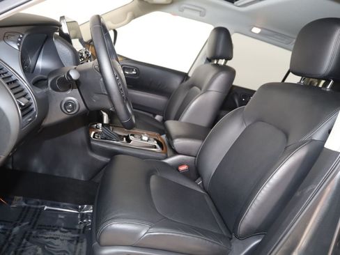 Used 2024 Nissan Armada SL w/ Cargo Package AWD/4WD image 7