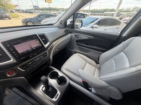 Used 2019 Honda Ridgeline RTL-T image 19