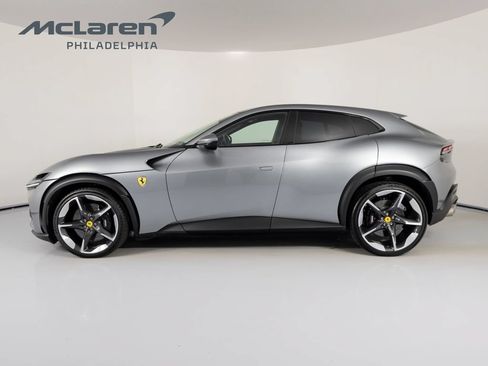 Used 2023 Ferrari Purosangue AWD/4WD image 2