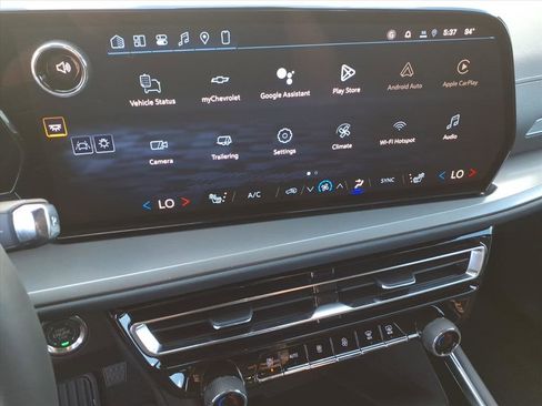 New 2026 Chevrolet Traverse LT AWD/4WD image 17