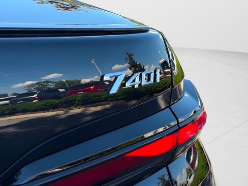 New 2026 BMW 740i w/ Executive Package RWD image 27