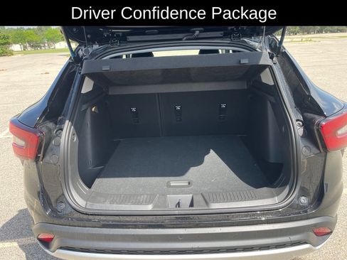 Used 2026 Chevrolet Trax LT w/ Driver Confidence Package FWD image 10