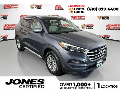 Used 2017 Hyundai Tucson SE w/ SE Popular Package 02