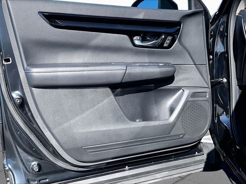 Used 2025 Honda CR-V EX-L image 25