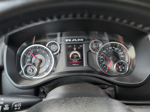 Used 2022 RAM 1500 Big Horn AWD/4WD image 17