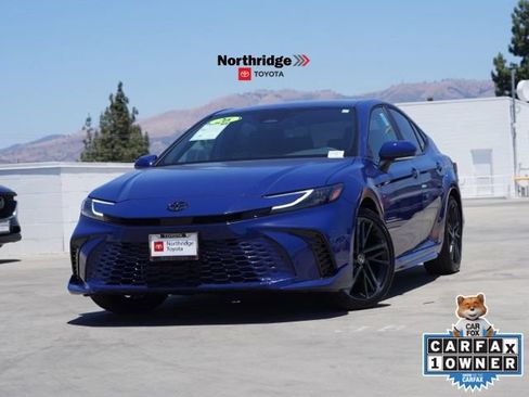 Used 2026 Toyota Camry XSE FWD image 4