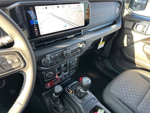 New 2026 Jeep Gladiator Mojave w/ Safety Group image 73