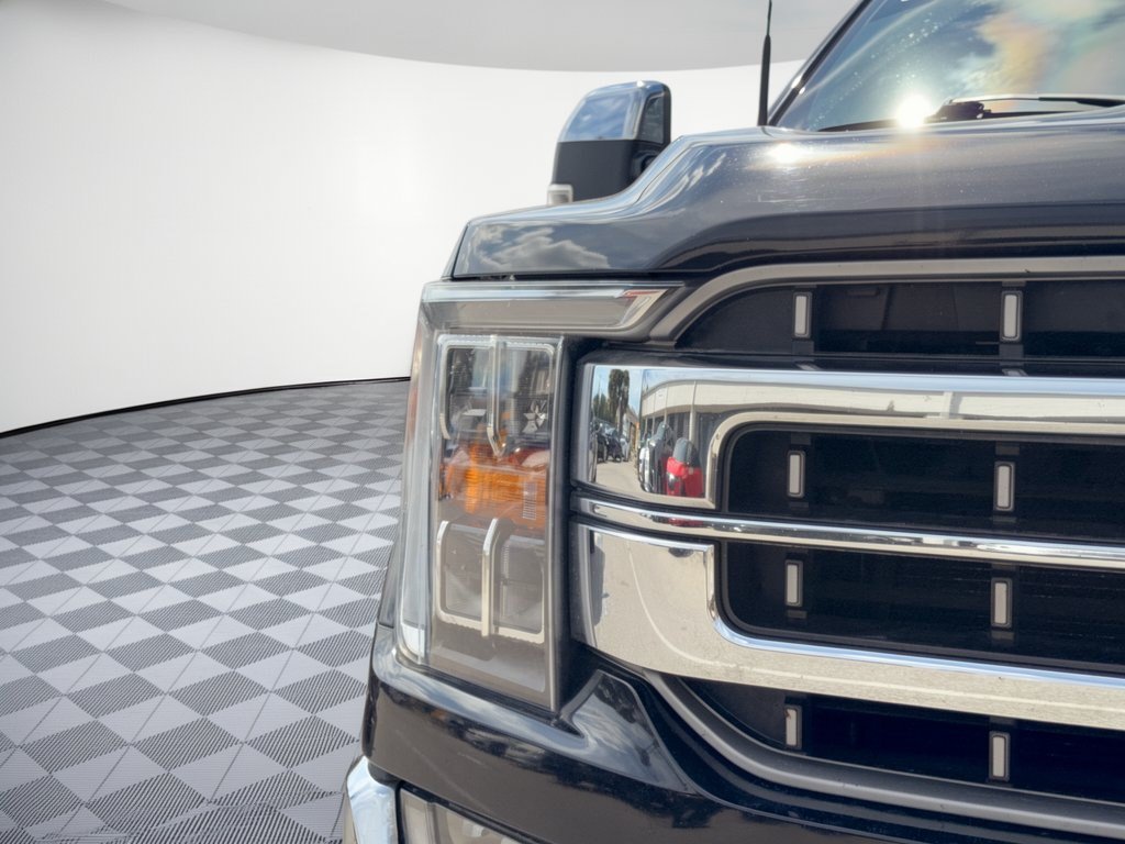 Used 2021 Ford F150 Lariat w/ Max Trailer Tow Package AWD/4WD image 12