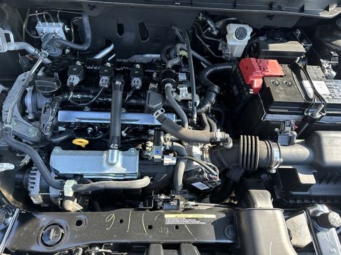 Used 2023 Nissan Kicks S image 10