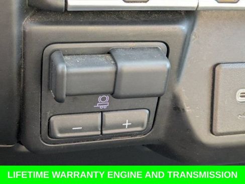 Used 2022 Chevrolet Silverado 2500 LT AWD/4WD image 23