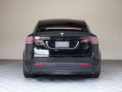Used 2022 Tesla Model X AWD/4WD image 11