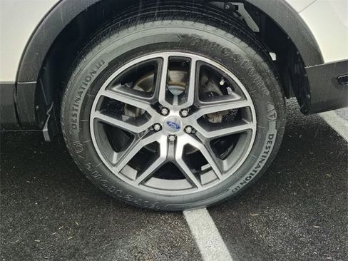 Used 2018 Ford Explorer Sport w/ Equipment Group 401A image 32