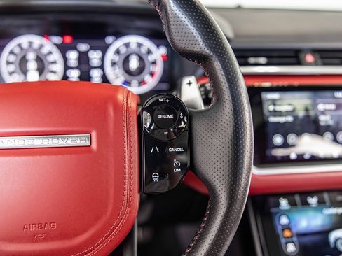 Used 2020 Land Rover Range Rover Velar SV Autobiography Dynamic image 26