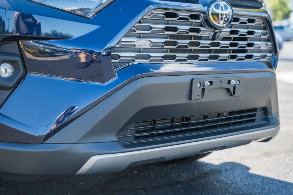 Used 2025 Toyota RAV4 Limited w/ Advanced Technology Package AWD/4WD image 13