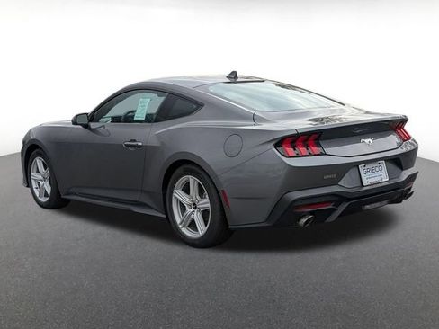 New 2026 Ford Mustang Coupe image 5