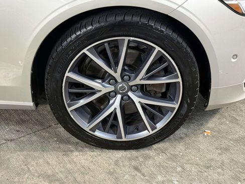 Used 2018 Volvo S90 T6 Momentum w/ Convenience Package AWD/4WD image 13