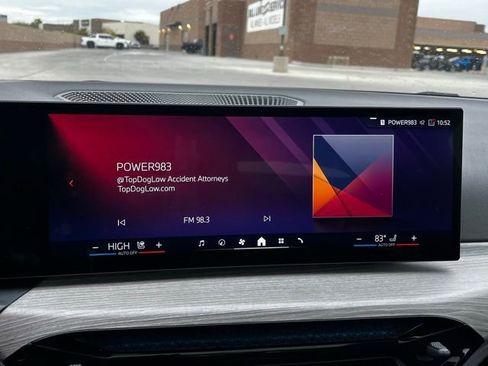 Used 2025 BMW i4 eDrive40 image 24