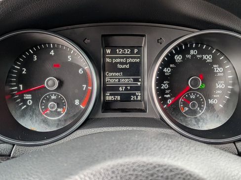 Used 2014 Volkswagen Jetta SE image 17