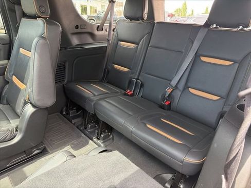 Used 2023 GMC Yukon XL AT4 w/ Technology Package AWD/4WD image 34