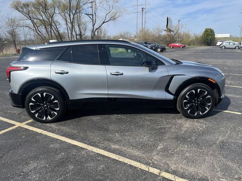 Used 2025 Chevrolet Blazer EV RS image 7