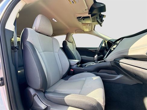 Used 2024 Subaru Outback Premium image 29