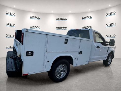 Used 2020 Ford F250 XL w/ Power Equipment Group RWD image 7