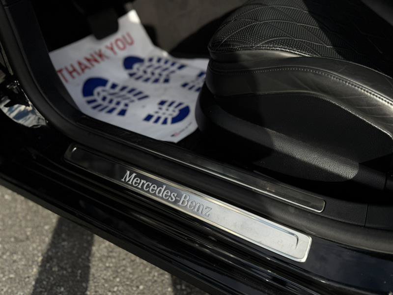 Used 2022 Mercedes-Benz S 580 4MATIC Sedan w/ Rear Seat Package image 23