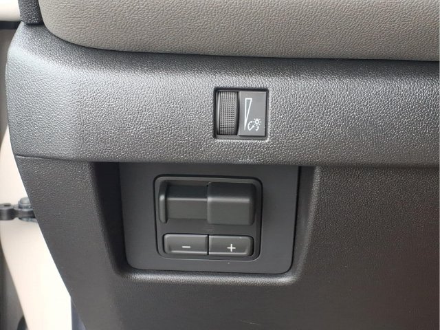 New 2026 Chevrolet Colorado ZR2 AWD/4WD image 13