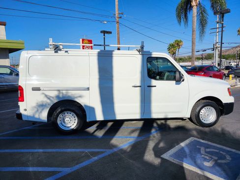 Used 2018 Nissan NV 2500 S RWD image 8