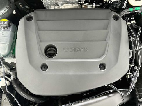 Used 2026 Volvo XC40 B5 Ultra w/ Climate Package AWD/4WD image 29
