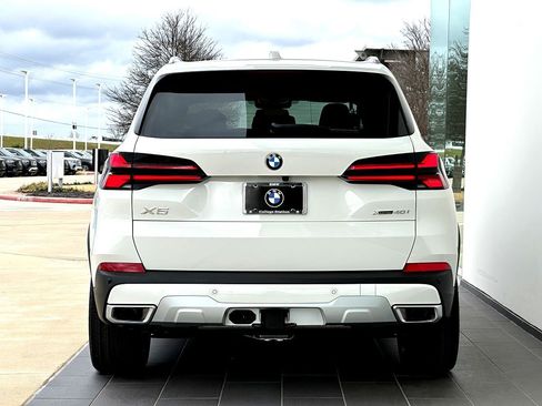 New 2026 BMW X5 xDrive40i w/ Parking Assistance Package image 6