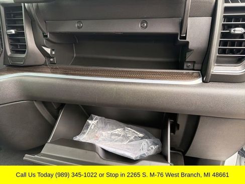 Used 2022 Chevrolet Silverado 1500 LT image 36