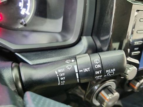 Used 2022 Toyota 4Runner TRD Off-Road image 41