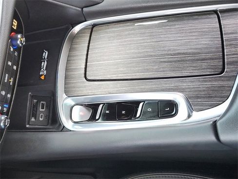 Used 2023 Buick Enclave Avenir w/ Avenir Technology Package image 20