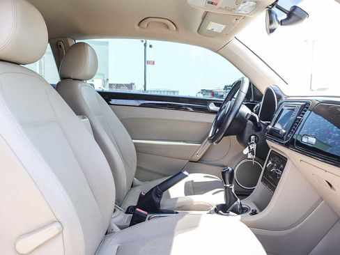 Used 2016 Volkswagen Beetle 1.8T SE image 14