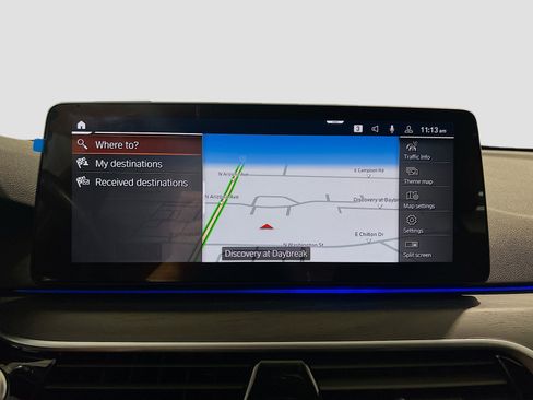 Used 2022 BMW 530i 530i w/ Premium Package image 9